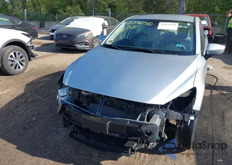 2019 Toyota Yaris Le z USA, uszkodzony, nr VIN 3MYDLBYV5KY502386